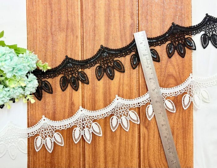 3 Petals sequins crown Gpo - Image 2