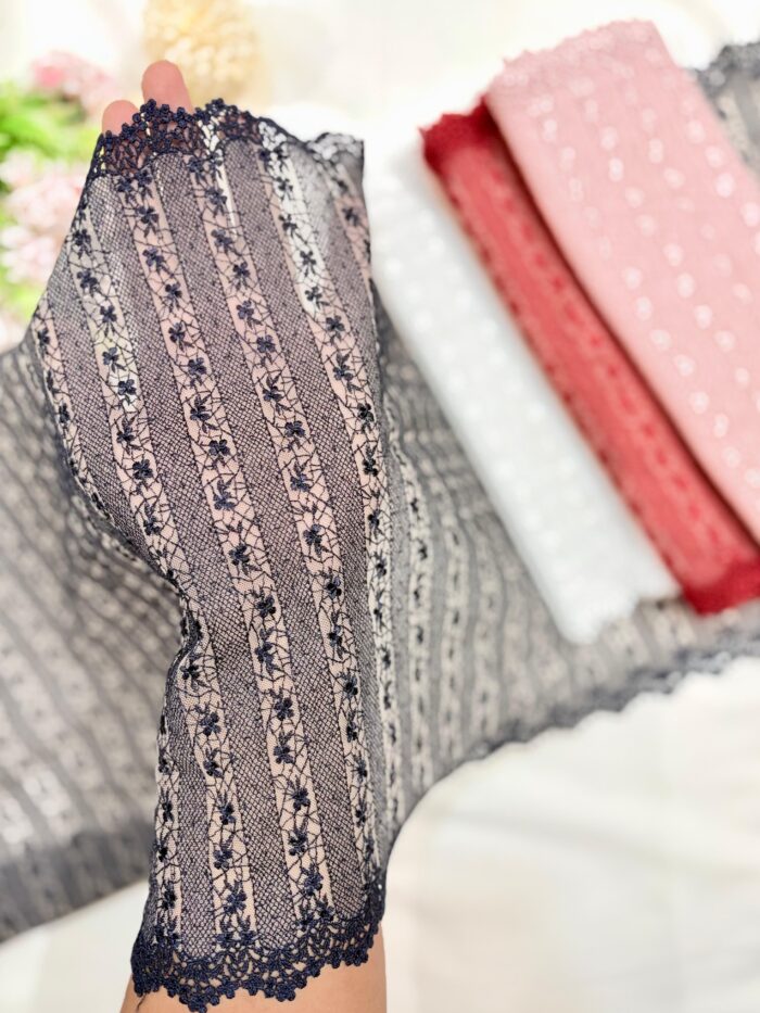 Two border broad embroidery net - Image 6