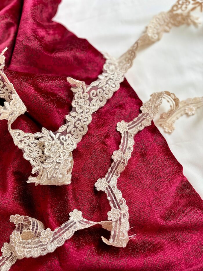Mini gold cord edges - Image 2